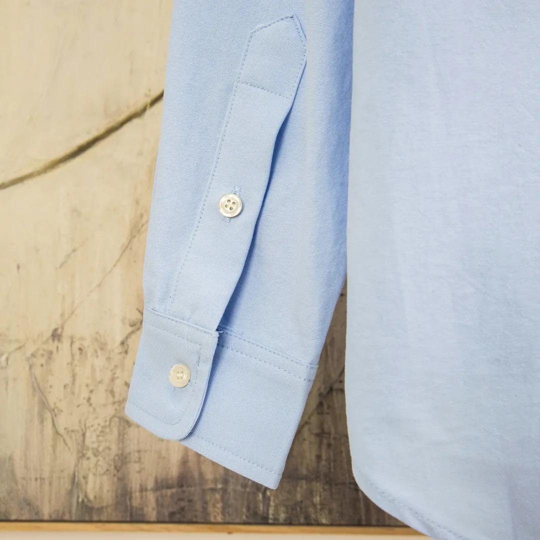 P270 zp version [Exclusive supply] Ralph Lauren/Ralph Lauren's classic evergreen single product 100 cotton Oxford spun old money style casual long-sleeved shirt. 100% restored workmanship. The entire garment is embedded with seams and clean edges. The upper back seams are reorganized for a better fit. ✅ 100 cotton Oxford spun on the face. Pre-wash treatment. The texture is tight and soft. ✅ Custom dyed original pearlescent white bottom buttons. Size partitions. ✅ Special shaped chiffon foil is included in the collar door tube. It is not easy to deform and pull. ✅ RL classic version of the Oxford shirt. The thick and crisp feeling brought by the Oxford cloth. It can be worn alone or as an outer layer. It can be worn in all seasons. It is a must-have item for the wardrobe. Get it with your eyes closed. Color: black, white, pink, blue, carbon gray, khaki, navy blue and red label, dark blue and white label (8 colors) Size: S M L XL Number: WW10972